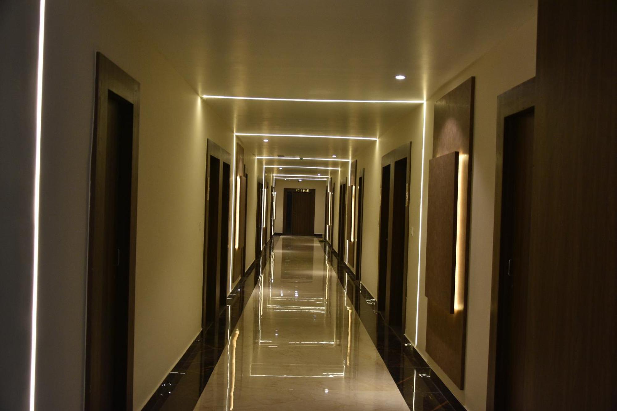 Silver Stone Park Resort, Kovilpatti Exterior photo